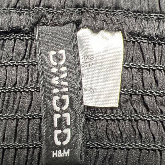 Black Satin Corset Style Cropped Puff Sleeve Top Size XXXS Whimsygoth Fairy - Picture 3 of 8